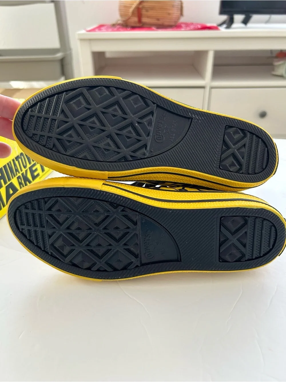 Converse x Chinatown Market CTAS Cyber Yellow Black High Top Smiley Sneaker Sz 3